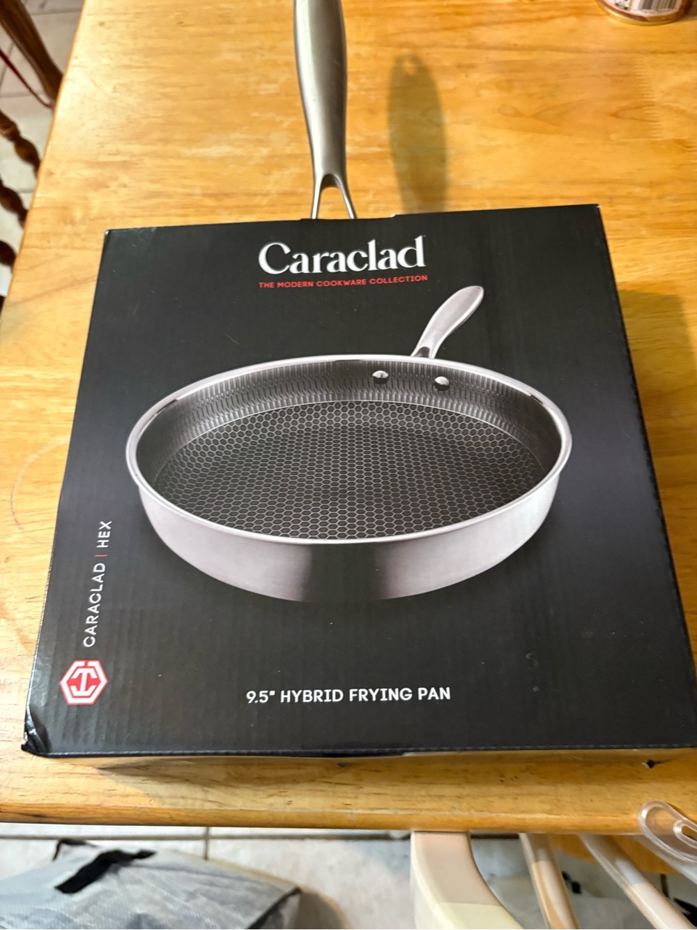 Caraclad frying pan